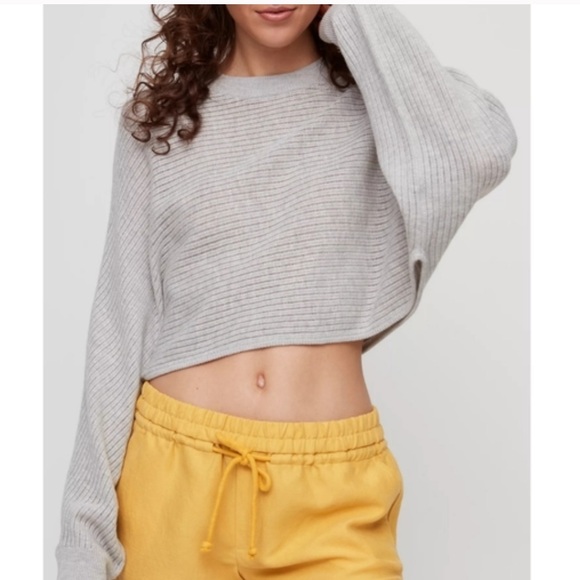 Artizia Wilfred woman’s Logan cropped sweater ligh gray size medium - Picture 3 of 12